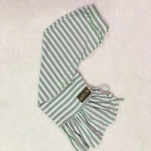 Matilda Jane big ruffle pants size 10.